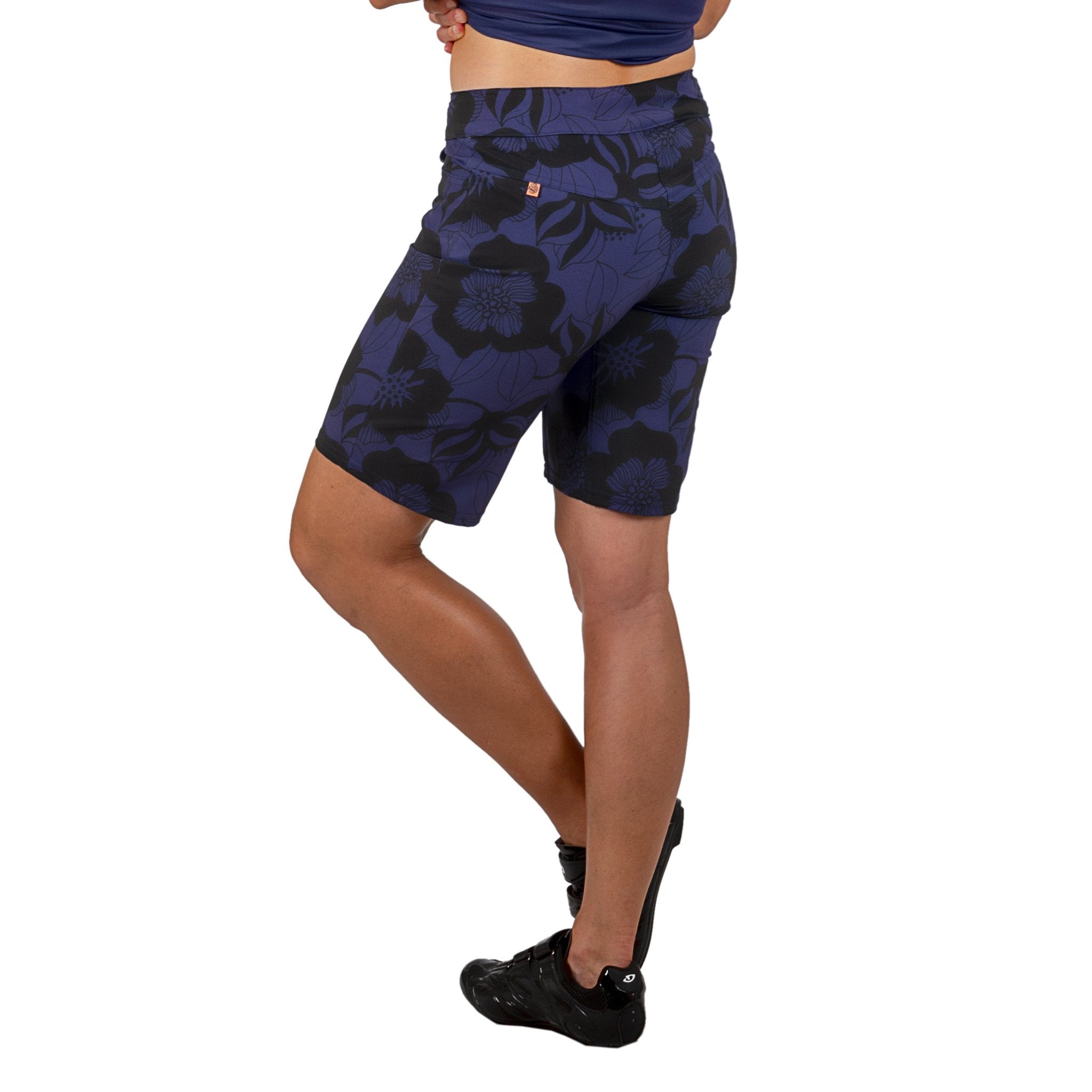 Zinnia Dirty Beest Short